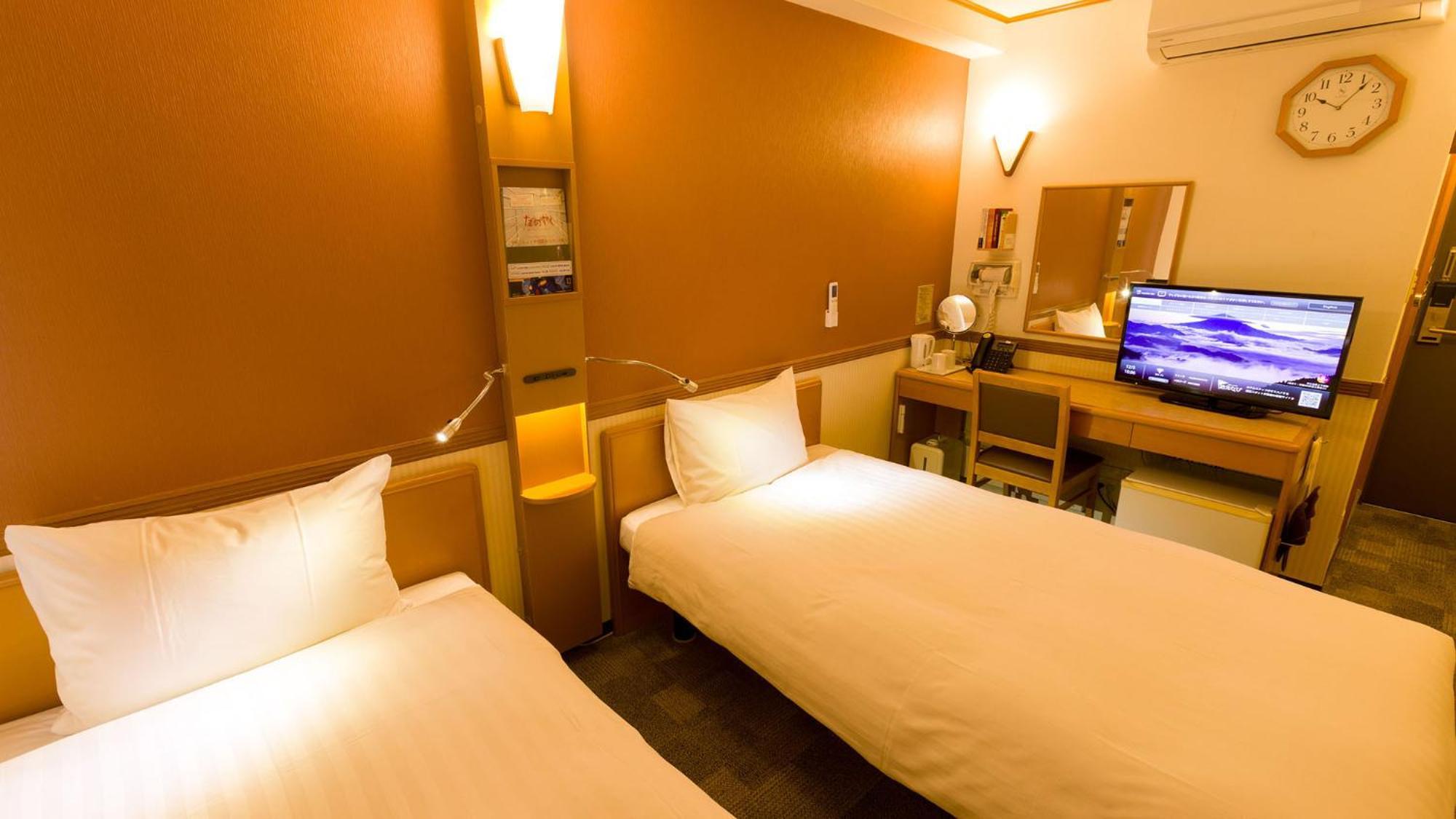 Toyoko Inn Hirosaki Ekimae Номер фото
