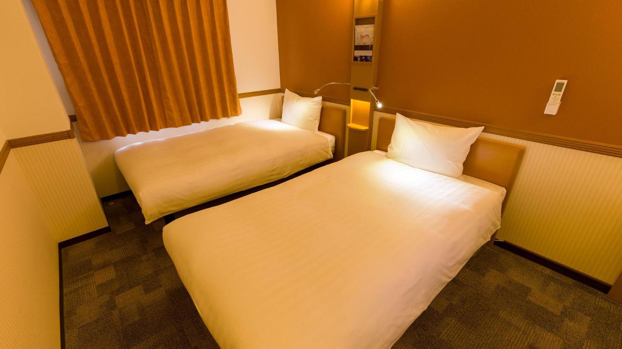 Toyoko Inn Hirosaki Ekimae Номер фото